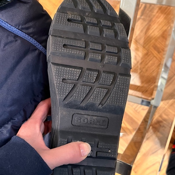 Sorel winter boots EUC sz 7 ( big boy) - Picture 5 of 5